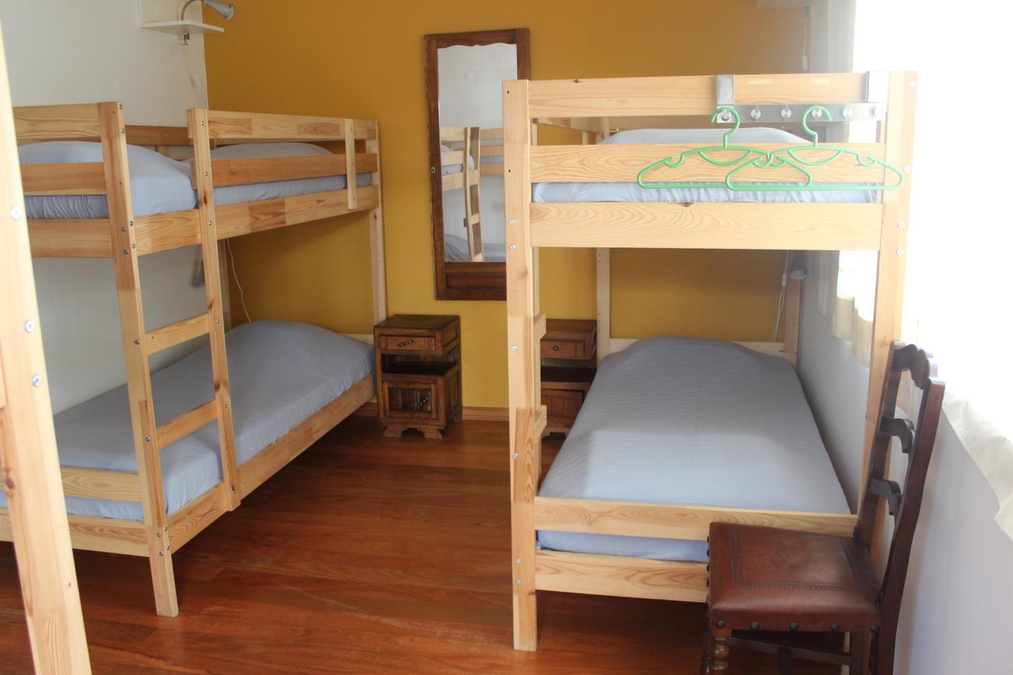 Ericeira Chill Hill Hostel & Private Rooms Room photo